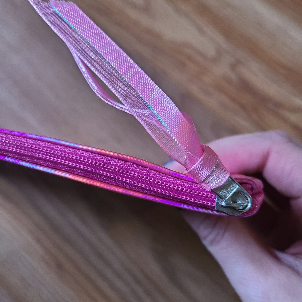 🦩3/$30 Pink Holographic BTS Makeup Bag NWOT - Picture 3 of 3